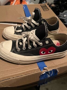 Converse comme des garcons Black Low-Top Sneakers with Red Heart Detail